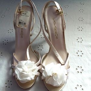 Ivory dressy sandals brand new size 9